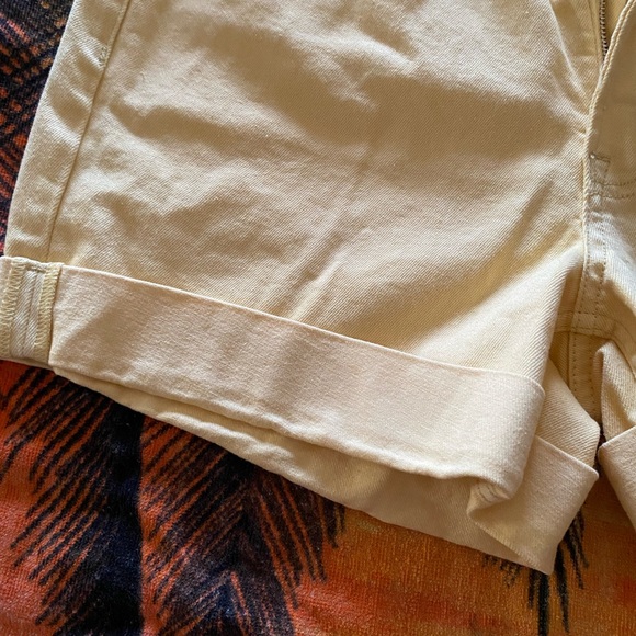 Free Assembly ladies shorts size 10 - Picture 5 of 8